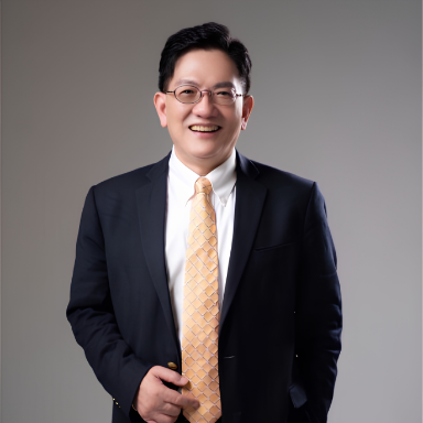 Lewis Chen's photo